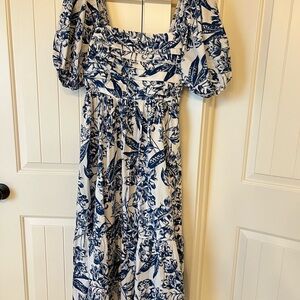 Abercrombie & Fitch Blue and White Floral Midi Dress NWT